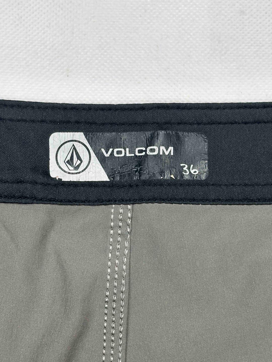 شلوارک ورزشی volcom 2